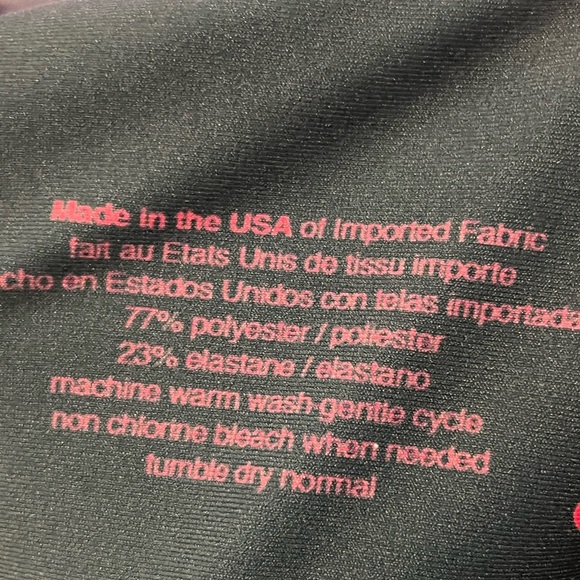 Luna Tai women's medium "los Angeles" Graphic Rose Leggings - Picture 7 of 8